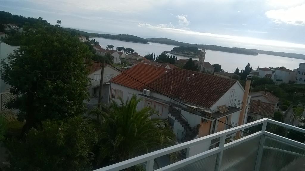 Apartments Jaksa Hvar Town Buitenkant foto